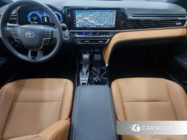 Toyota Camry (XV80) 2024 Белый из Кореи, фото 5
