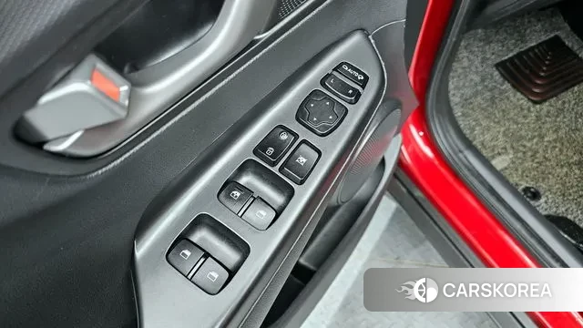 Hyundai Kona 2018 Красный из Кореи, фото 5