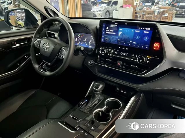 Toyota Highlander 2023 Белый из Китая, фото 5
