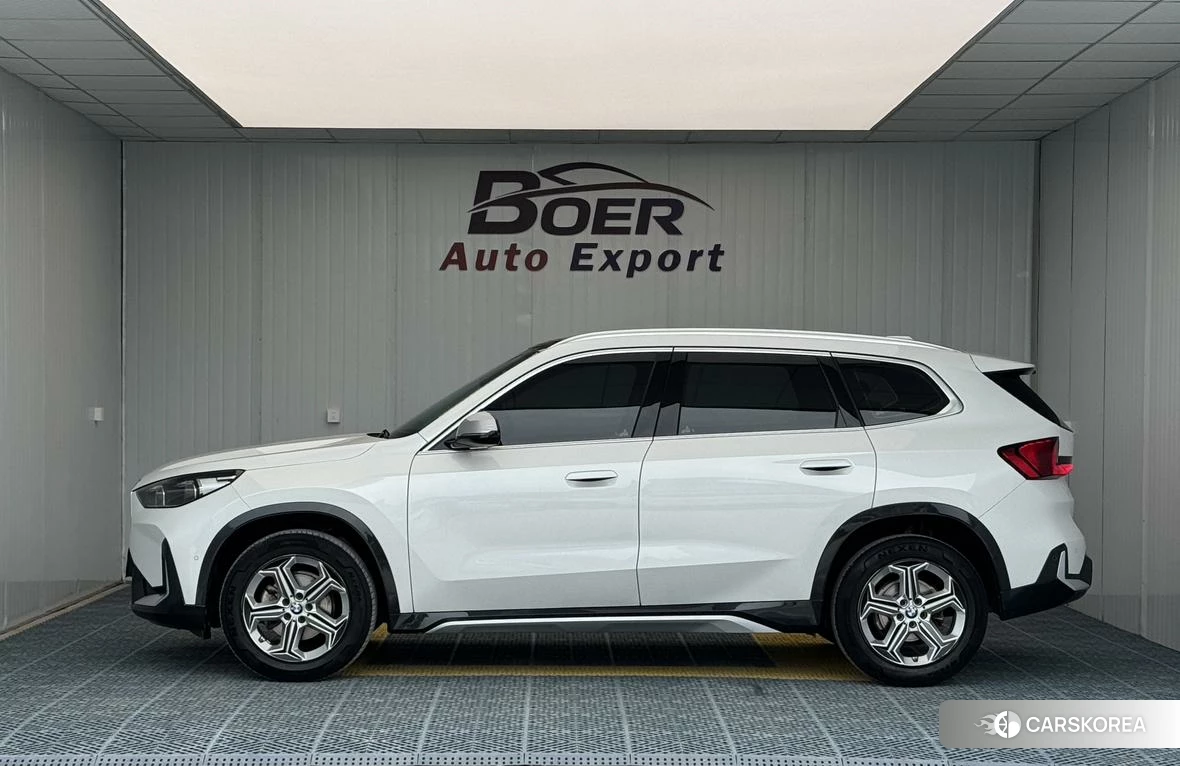 BMW X1 2023 Белый из Китая, фото 5