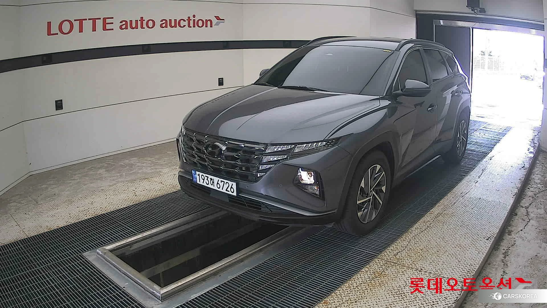 Hyundai Tucson 2022 Titanium Grey Metallic из Кореи, фото 5