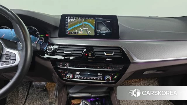 BMW 5 Series (G30) 2018 Серый из Кореи, фото 5