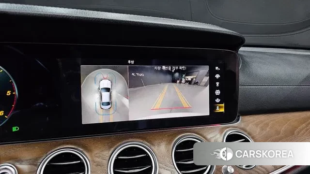 Mercedes-Benz E-Class W213 2021 Белый из Кореи, фото 5