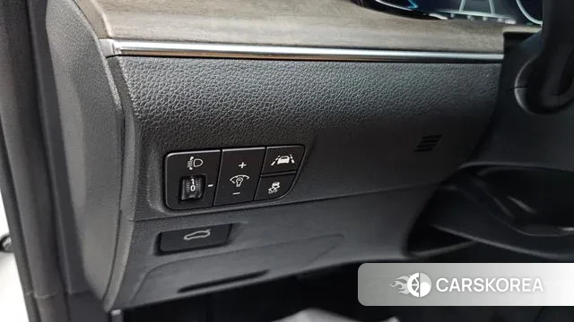 Kia K5 3rd generation 2023 Белый из Кореи, фото 5