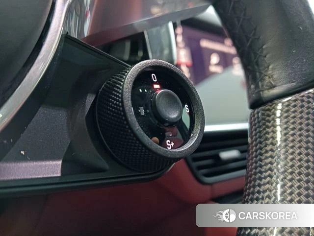 Porsche Cayenne Coupé 2021 Оранжевый из Китая, фото 5