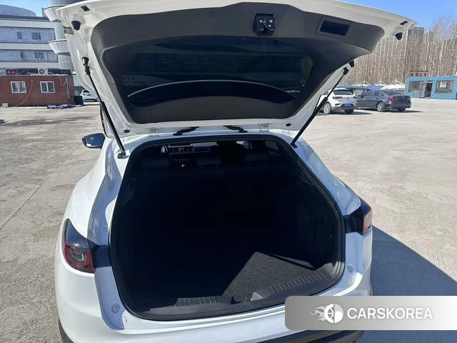 Mazda CX-4 2022 Белый из Китая, фото 5