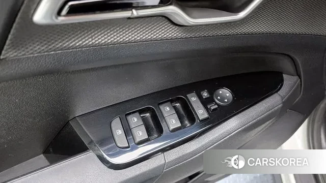 Kia Sportage 5th Generation 2021 Белый из Кореи, фото 5