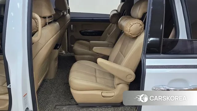 Kia The New Carnival 2018 Белый из Кореи, фото 5