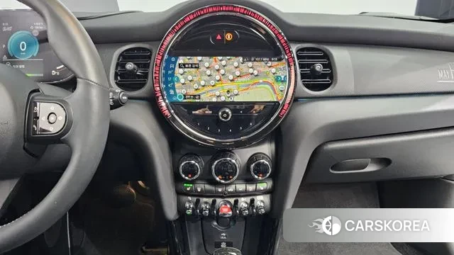 Mini Cooper S 2024 Белый из Кореи, фото 5