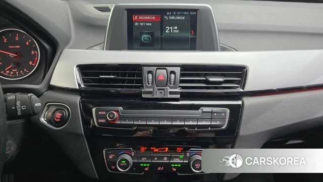 BMW X1 (F48) 2018 Синий из Кореи, фото 5