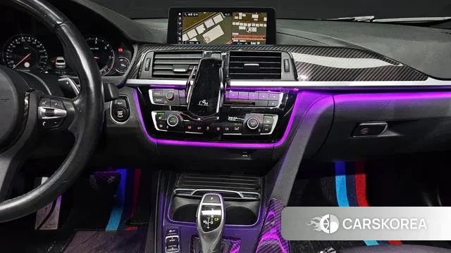 BMW 3 Series (F30) 2018 Белый из Кореи, фото 5