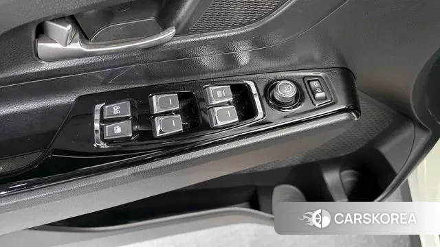 Ssangyong Beautiful Korando 2021 Белый из Кореи, фото 5