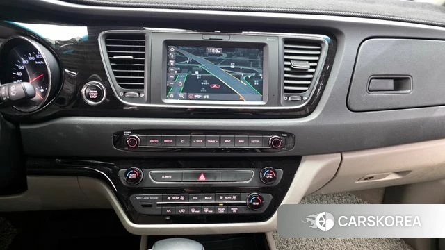 Kia The New Carnival 2018 Белый из Кореи, фото 5