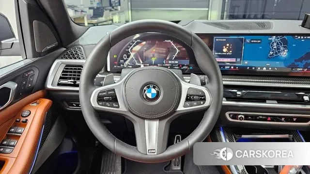 BMW X7 (G07) 2025 Черный из Кореи, фото 5