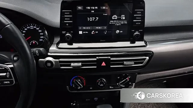 Kia Seltos 2021 Серый из Кореи, фото 5