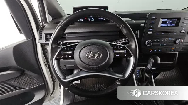 Hyundai Staria 2022 Белый из Кореи, фото 5