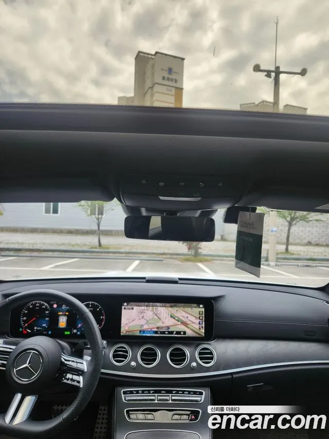 Mercedes-Benz E-Class W213 2023 Жемчужный цвет из Кореи, фото 5