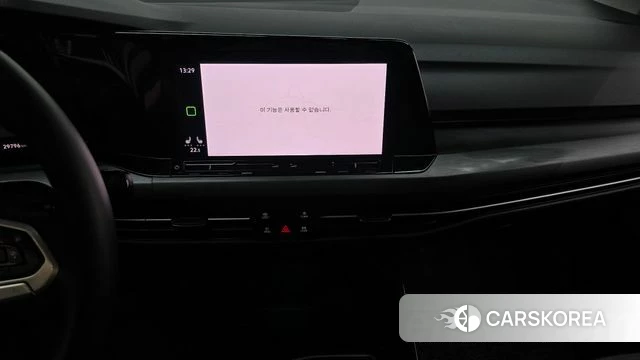 Volkswagen Golf 8th Generation 2024 Белый из Кореи, фото 5