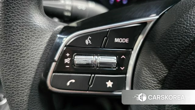 Kia The New K3 2nd generation 2021 Белый из Кореи, фото 5