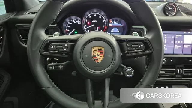 Porsche Macan 2023 Черный из Кореи, фото 5