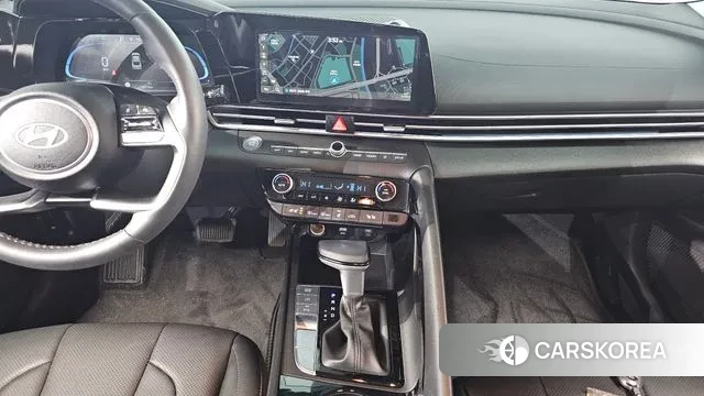 Hyundai The New Avante (CN7) 2024 Белый из Кореи, фото 5