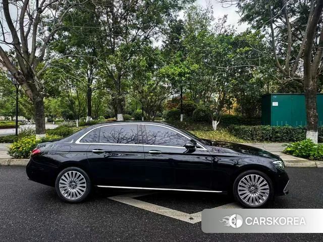 Mercedes-Benz E-class 2022 Черный из Китая, фото 5