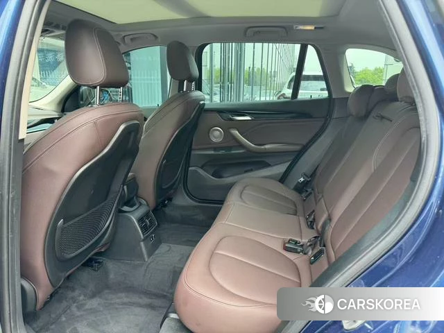 BMW X1 2021 Синий из Китая, фото 5