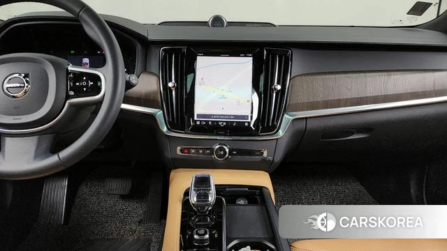 Volvo V90 Cross-Country 2022 Серый из Кореи, фото 5