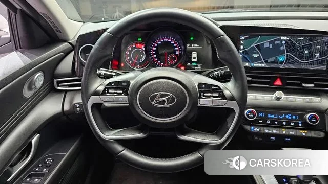 Hyundai Avante (CN7) 2022 Серебристо-серый из Кореи, фото 5
