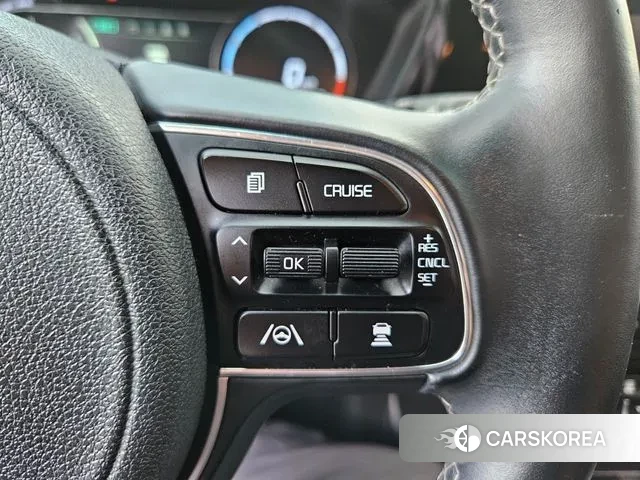 Kia Niro Plus 2022 Серебряный из Кореи, фото 5