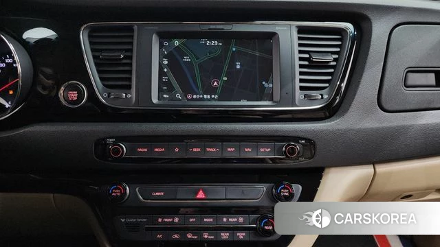 Kia The New Carnival 2018 Черный двухцветный из Кореи, фото 5