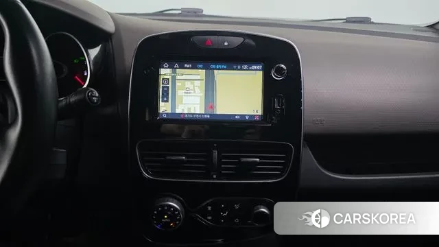 Renault Korea (Samsung) Clio 2018 Белый из Кореи, фото 5