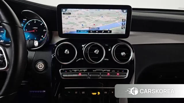 Mercedes-Benz GLC-Class X253 2022 Белый из Кореи, фото 5