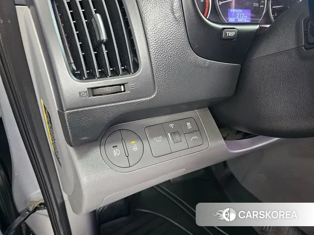 Hyundai The New Grand Starex 2018 Серебряный из Кореи, фото 5