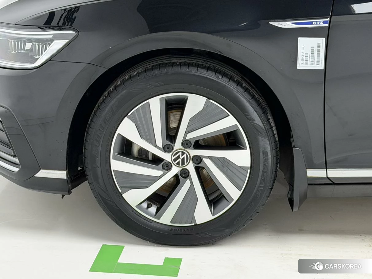 Volkswagen Magotan PHEV 2021 Черный из Китая, фото 5
