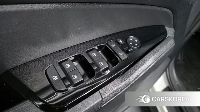 Kia Sportage 5th Generation 2022 Белый из Кореи, фото 5