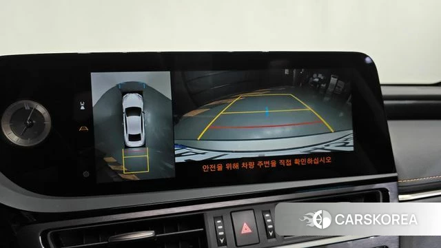 Lexus ES300h 7th generation 2024 Серебристо-серый из Кореи, фото 5