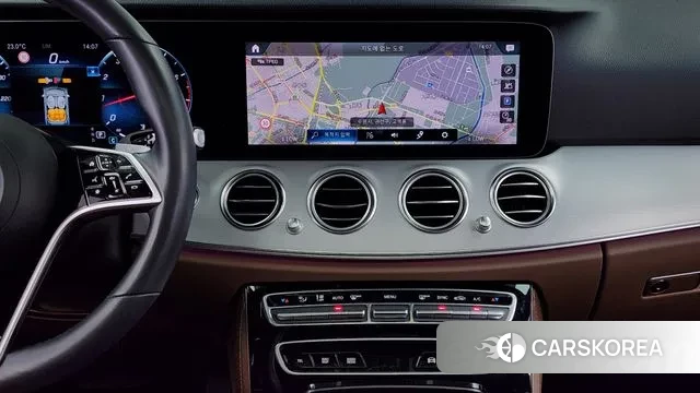 Mercedes-Benz E-Class W213 2021 Белый из Кореи, фото 5