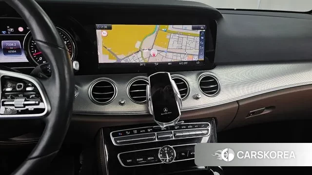 Mercedes-Benz E-Class W213 2019 Белый из Кореи, фото 5