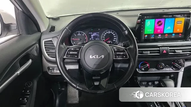 Kia Seltos 2021 Белый из Кореи, фото 5