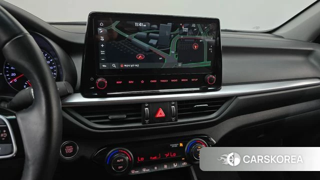 Kia The New K3 2nd generation 2022 Белый из Кореи, фото 5