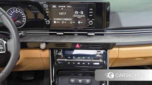 Kia The New Carnival 4th Generation 2023 Белый из Кореи, фото 5