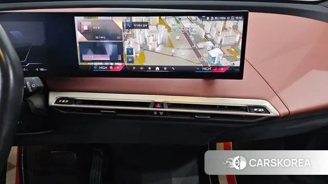 BMW iX 2023 Белый из Кореи, фото 5