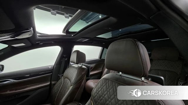 BMW 7 Series (G11) 2020 Черный из Кореи, фото 5