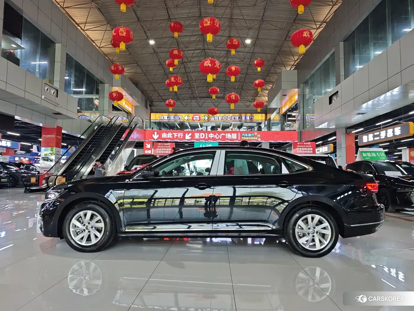 Volkswagen Passat 2025 Черный из Китая, фото 5