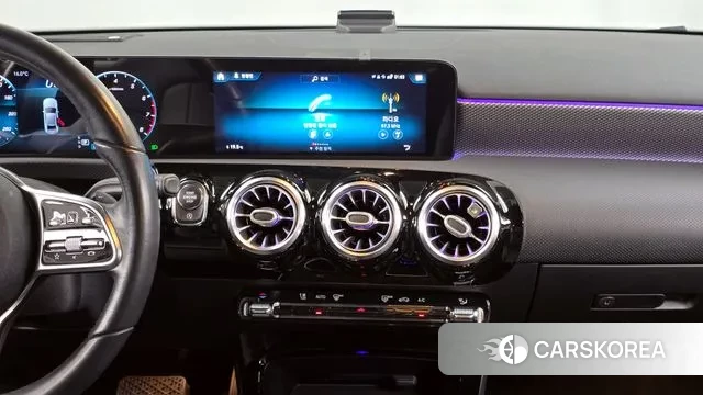 Mercedes-Benz A-Class W177 2021 Песочный из Кореи, фото 5