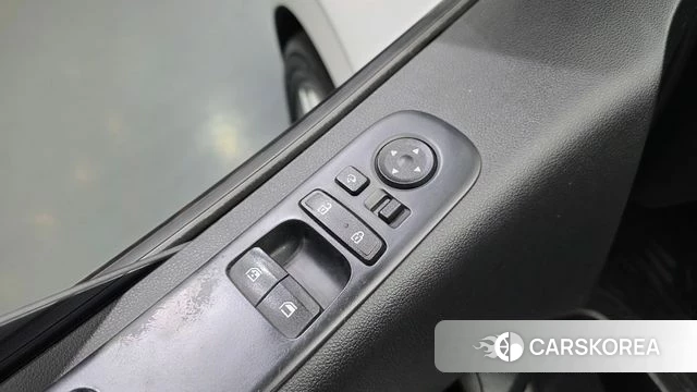 Hyundai Staria 2021 Белый из Кореи, фото 5