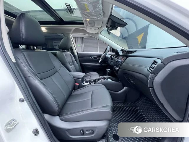 Nissan Qijun 2023 Белый из Китая, фото 5