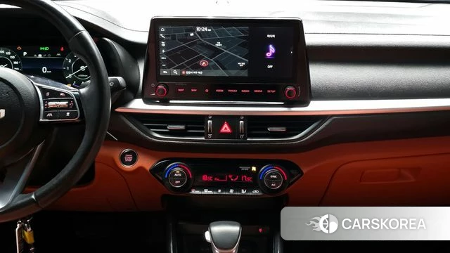 Kia The New K3 2nd generation 2022 Белый из Кореи, фото 5