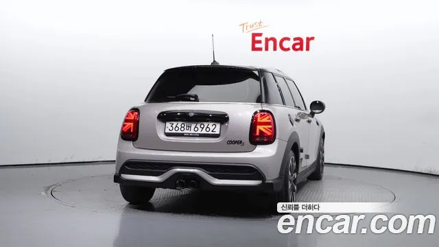 Mini Cooper S id 2702912 из Кореи 5